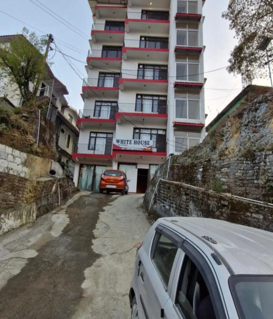 Hotel White Villa Shimla 2*,